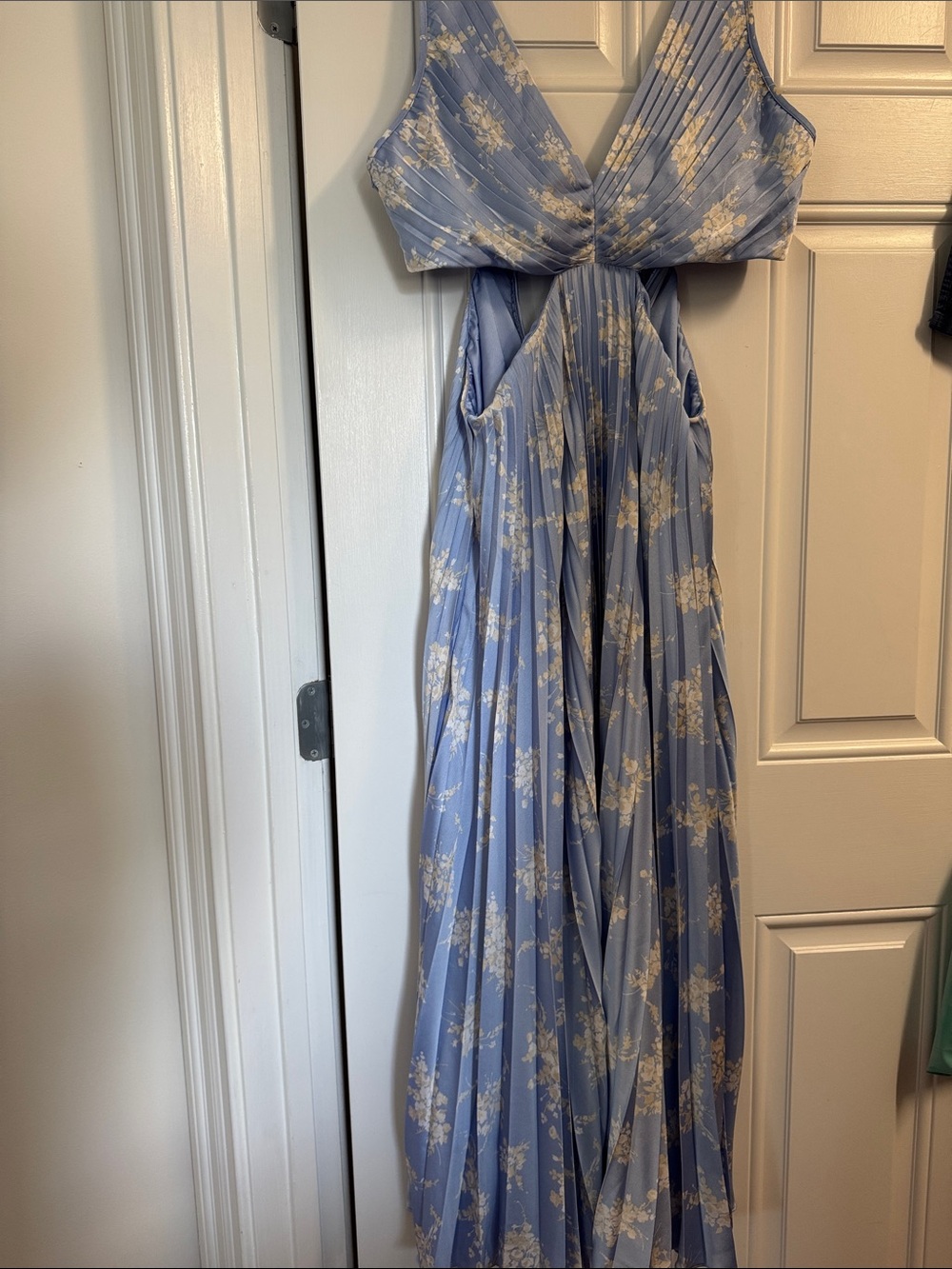 Abercrombie & Fitch Lavender Blue Floral Midi Dress